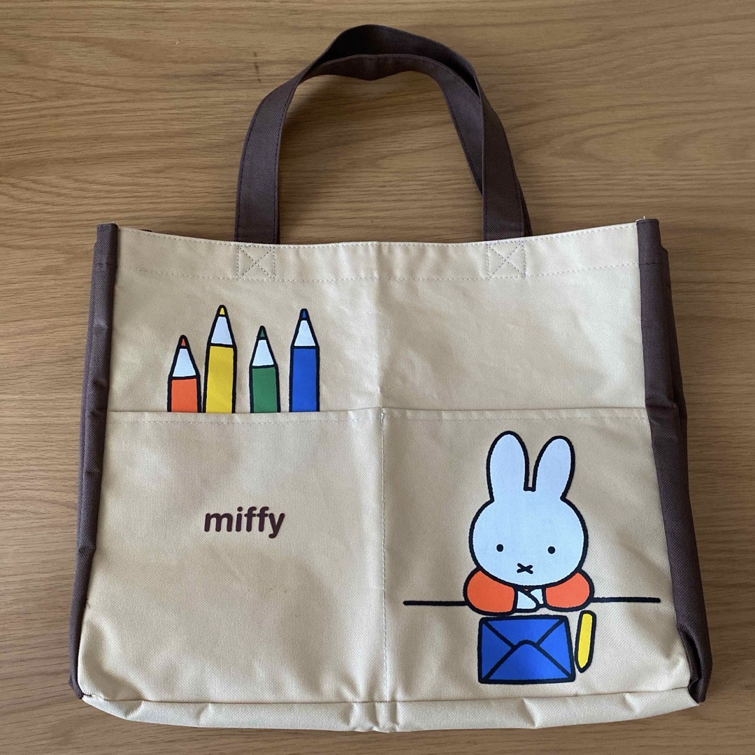 miffy ミッフィー　エコバッグ　トートバッグ エンタメ/ホビーのおもちゃ/ぬいぐるみ(キャラクターグッズ)の商品写真