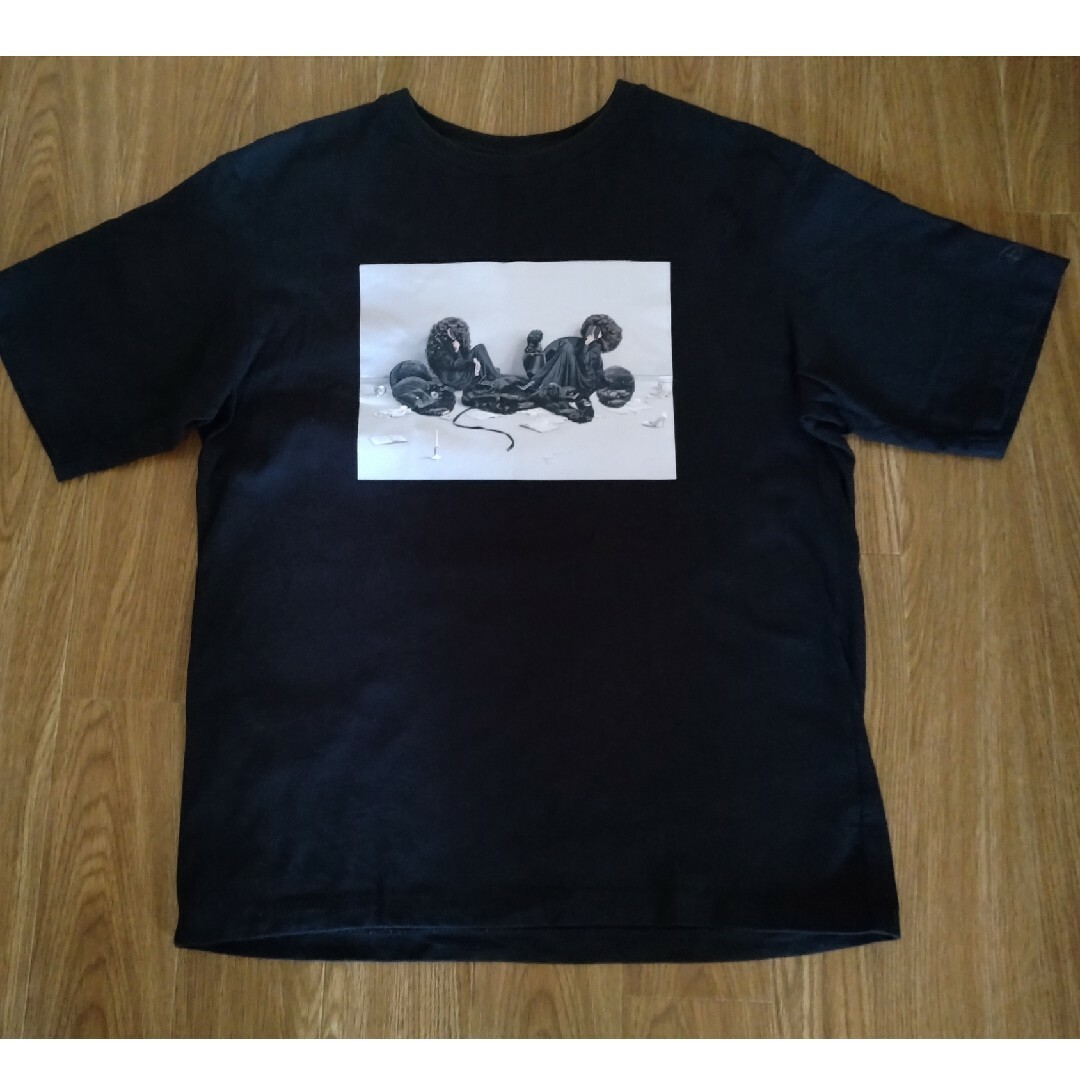 UNIQLO(ユニクロ)のUNIQLO　ミッキー×吉田ユニTシャツ　黒/L メンズのトップス(Tシャツ/カットソー(半袖/袖なし))の商品写真