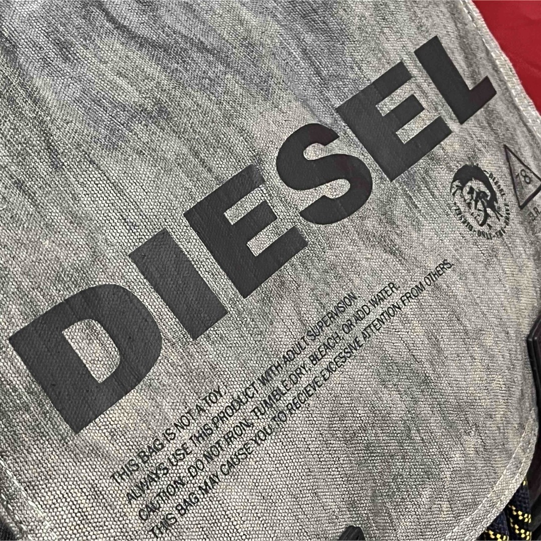 DIESEL(ディーゼル)のディーゼル　デイバッグ メンズのバッグ(バッグパック/リュック)の商品写真