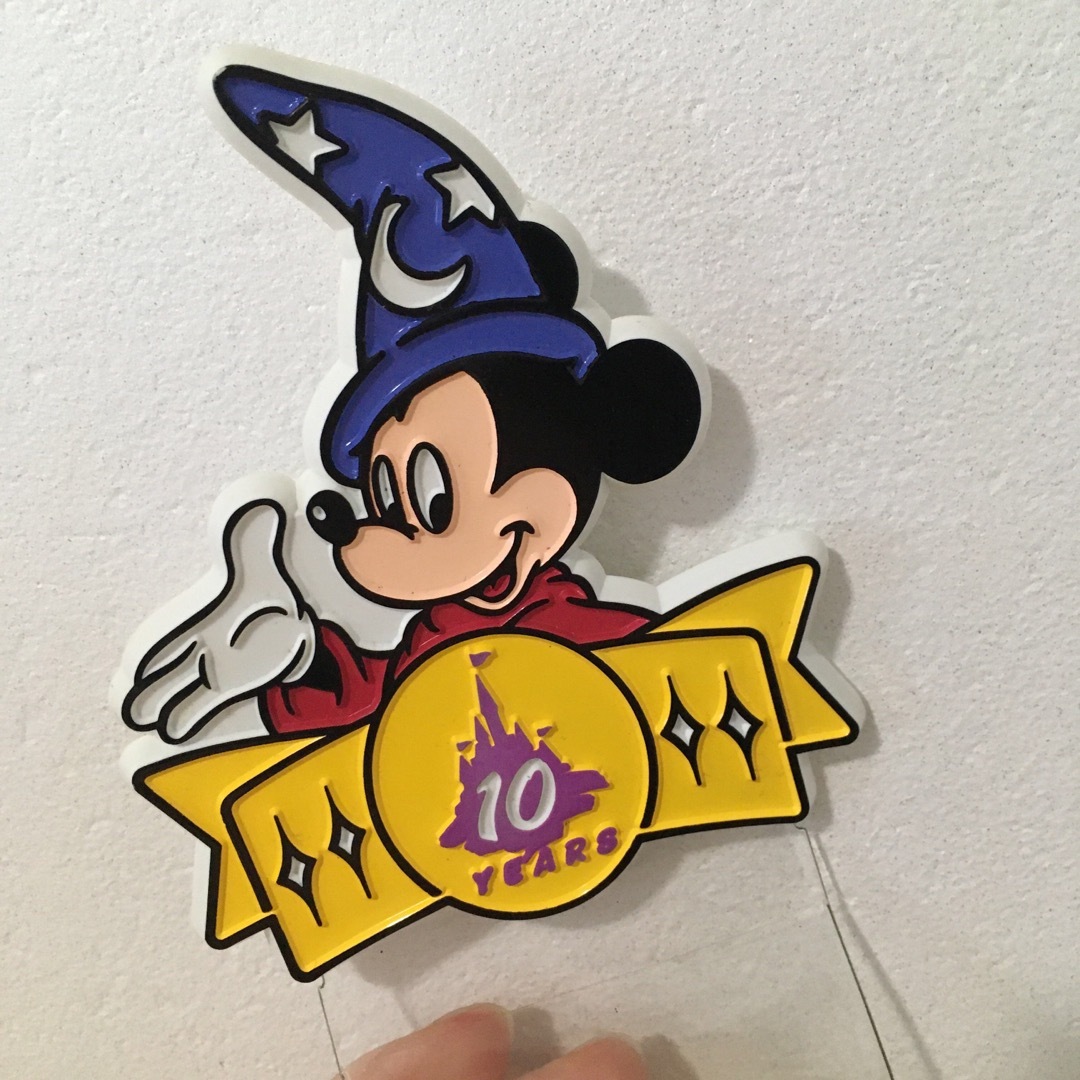 Disney(ディズニー)の東京ディズニーランド10周年記念パスポートケース/ファンタジア 平成レトロ エンタメ/ホビーのおもちゃ/ぬいぐるみ(キャラクターグッズ)の商品写真