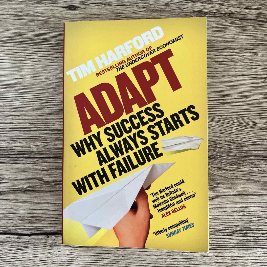 Adapt: Why Success Always Starts エンタメ/ホビーの本(洋書)の商品写真
