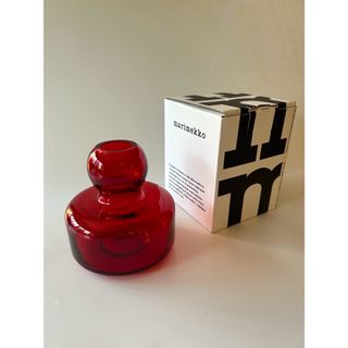 ＜新品＞ マリメッコ　marimekko　フラワーベース　花瓶　レッド　赤