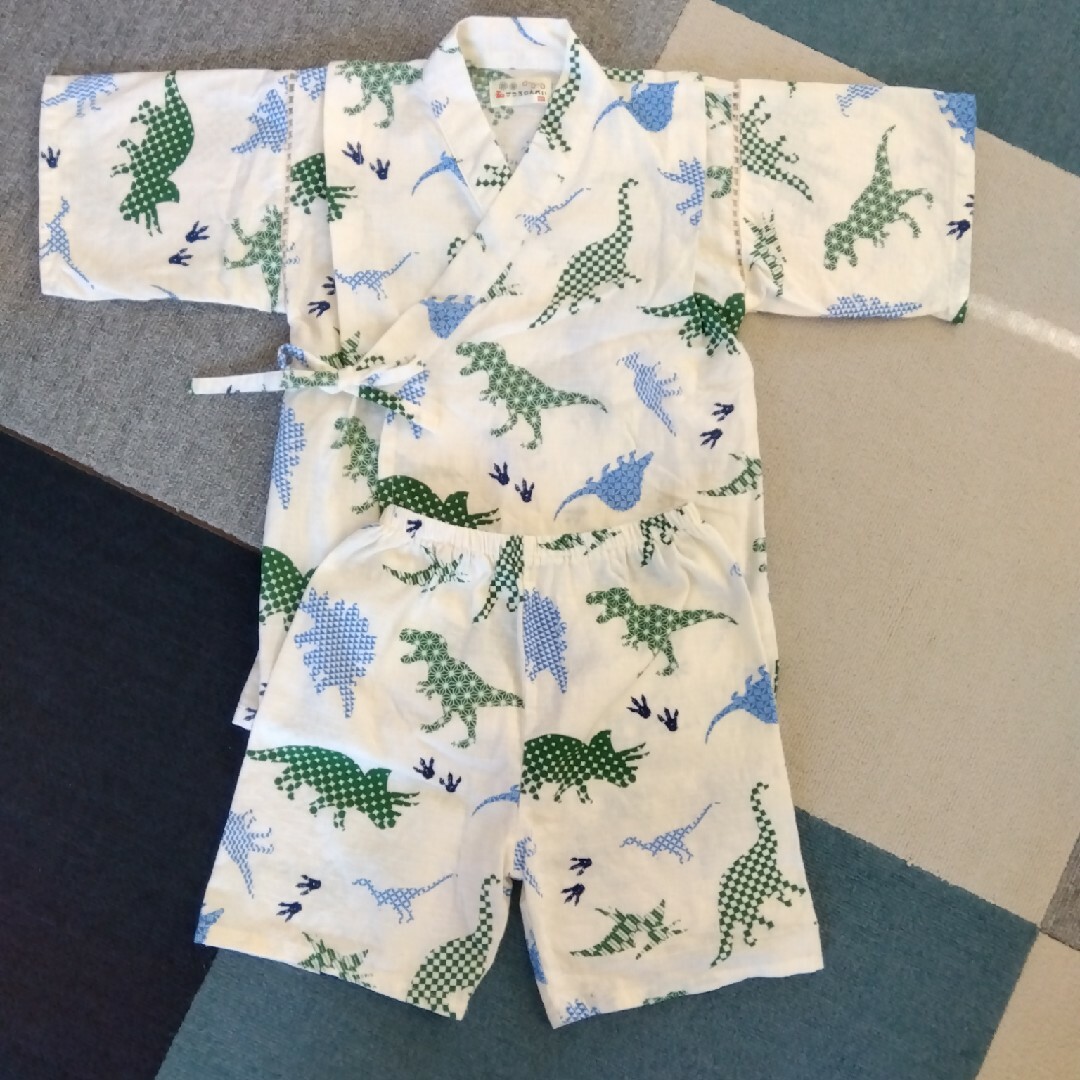 甚平　男の子　120cm キッズ/ベビー/マタニティのキッズ服男の子用(90cm~)(甚平/浴衣)の商品写真