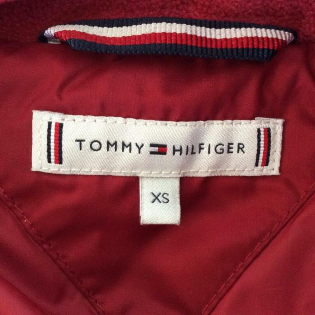TOMMY HILFIGER(トミーヒルフィガー)のTOMMY HILFIGER(トミーヒルフィガー) ダウンコート サイズXS レディース - レッド 長袖/冬 レディースのジャケット/アウター(ダウンコート)の商品写真