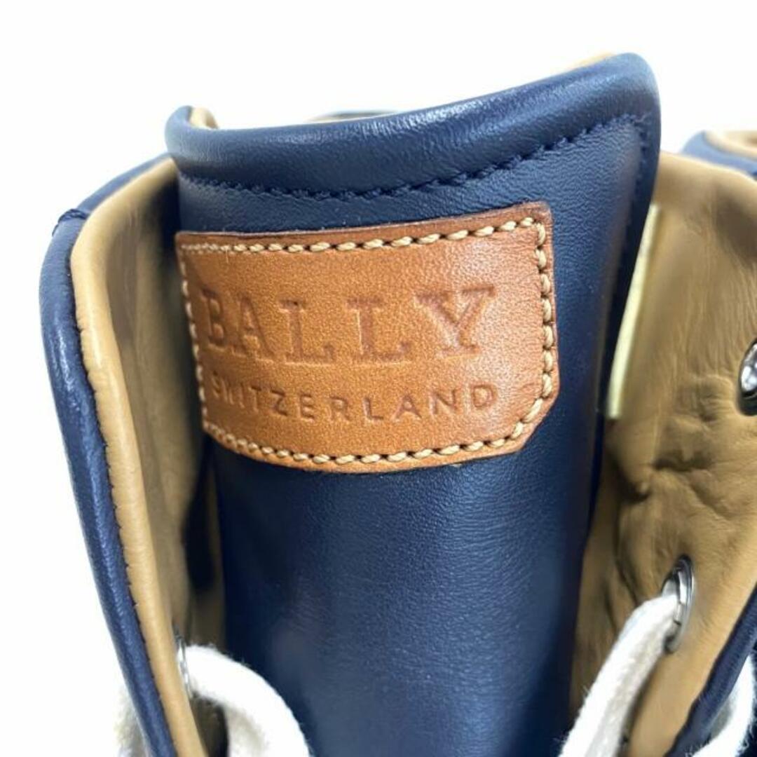 Bally(バリー)のBALLY(バリー) スニーカー メンズ - ダークネイビー×ボルドー×白 ハイカット レザー メンズの靴/シューズ(スニーカー)の商品写真