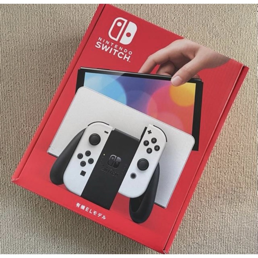 Nintendo Switch(ニンテンドースイッチ)のニンテンドー　スイッチ　本体 エンタメ/ホビーのゲームソフト/ゲーム機本体(家庭用ゲーム機本体)の商品写真