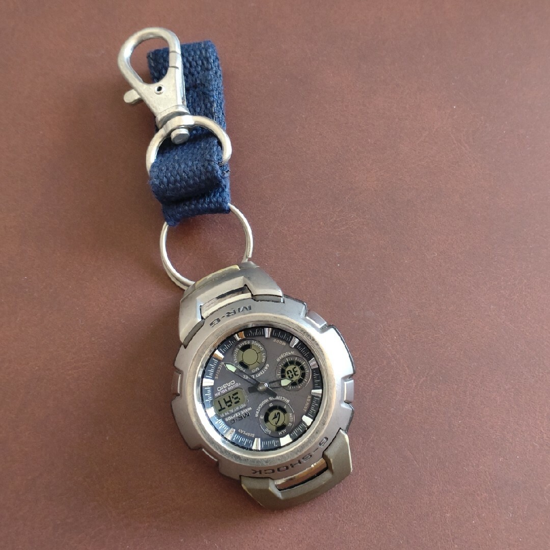 カシオG-SHOCK MR-G チタン 　電波ソーラー 2000DJ カラナビ メンズの時計(腕時計(デジタル))の商品写真