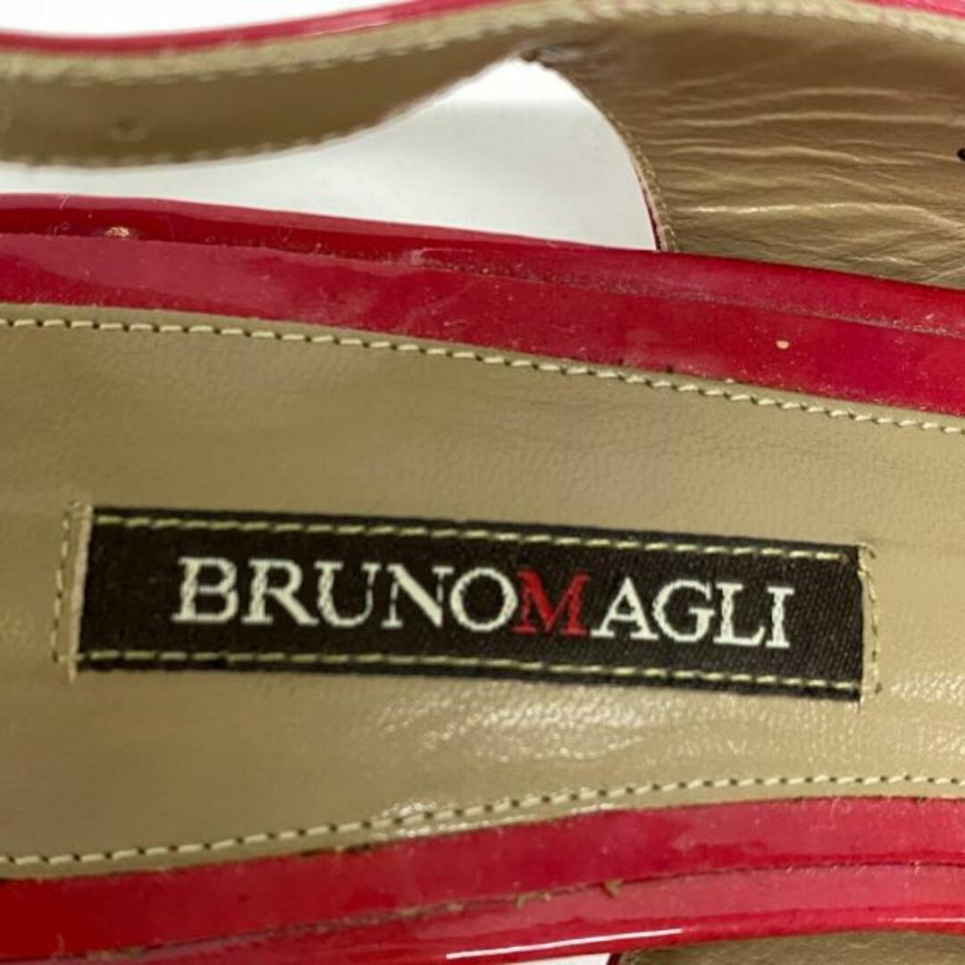 BRUNOMAGLI(ブルーノマリ)のBRUNOMAGLI(ブルーノマリ) サンダル 36　1/2 レディース - ピンク アウトソール張替済 エナメル（レザー） レディースの靴/シューズ(サンダル)の商品写真