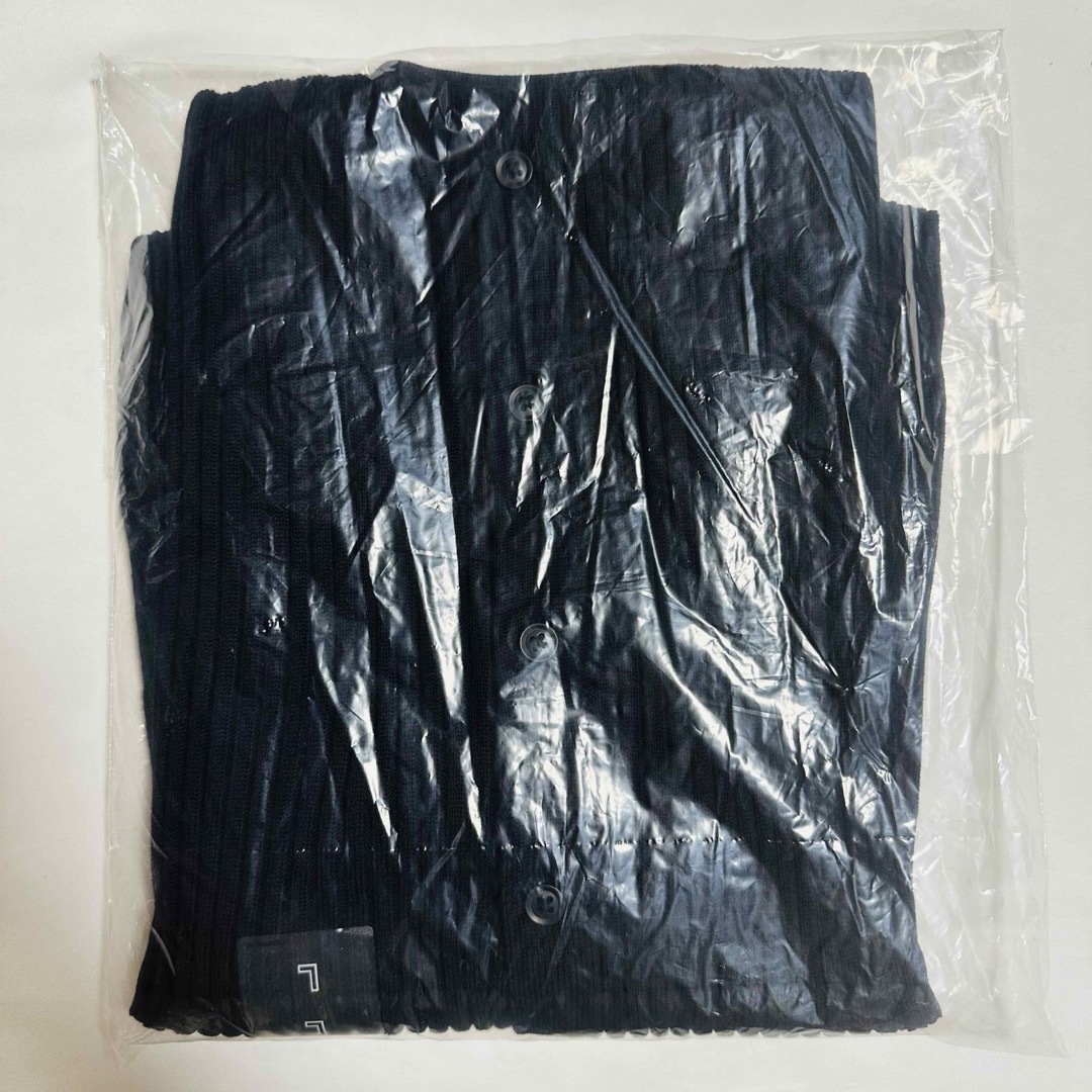 UNIQLO(ユニクロ)のユニクロ イネス  リブポロカーディガン（半袖）  ネイビー Lサイズ メンズのトップス(Tシャツ/カットソー(半袖/袖なし))の商品写真