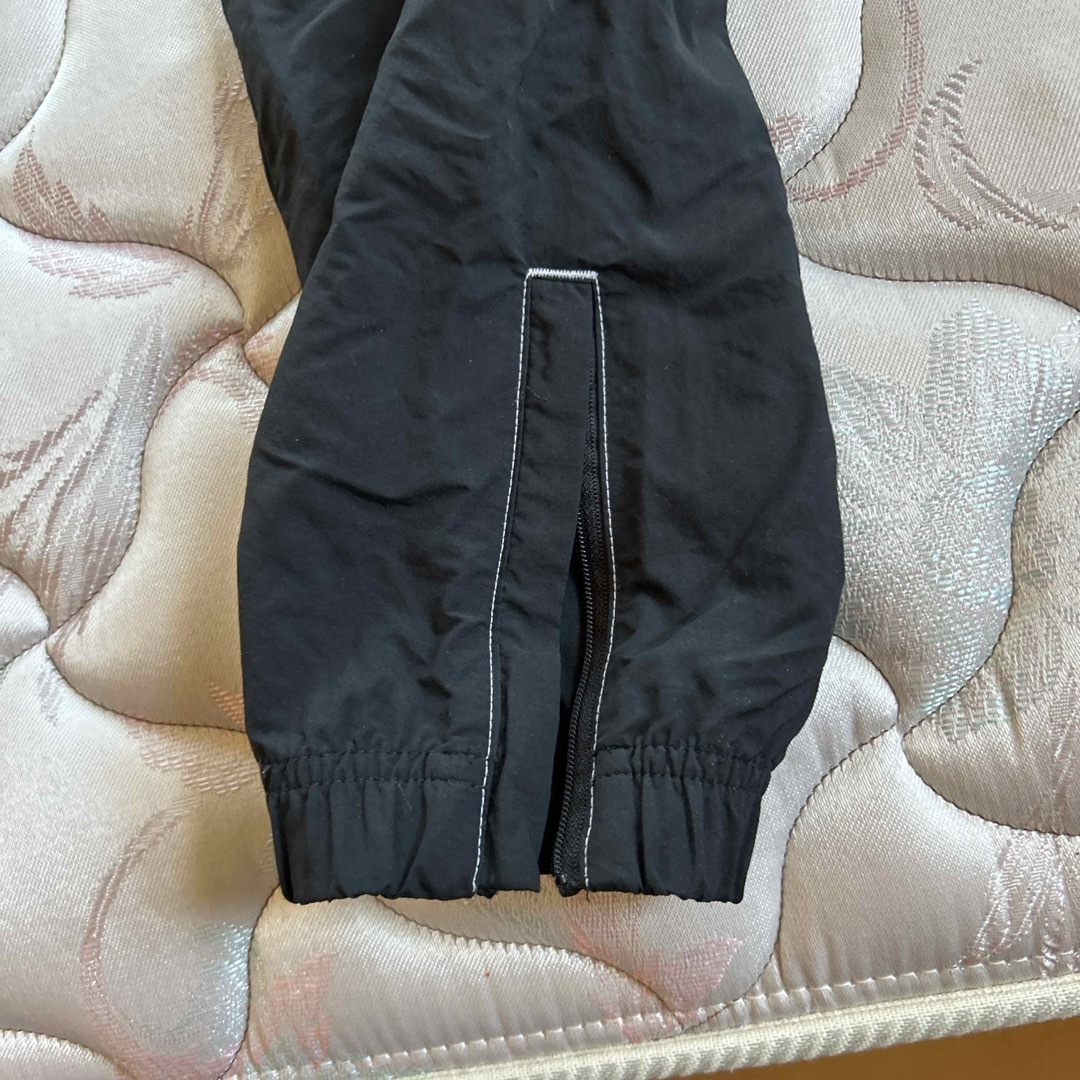adidas(アディダス)のadidas 黒　ブラック　パンツ　Sサイズ レディースのパンツ(その他)の商品写真