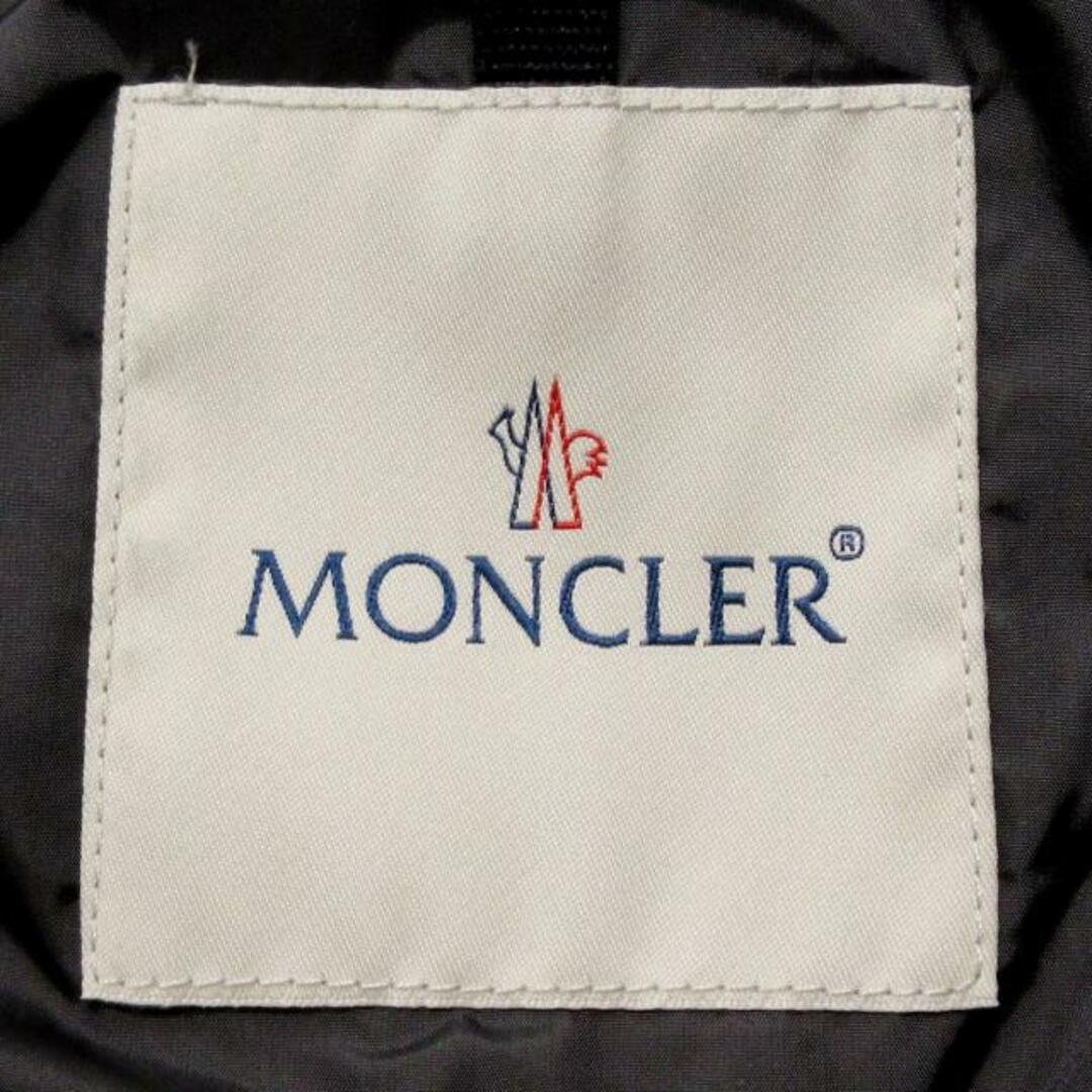 MONCLER(モンクレール)のMONCLER(モンクレール) ダウンジャケット サイズ2 M レディース BOURG(ボーグ) ダークグレー 長袖/キルティング/冬 レディースのジャケット/アウター(ダウンジャケット)の商品写真