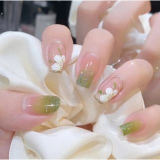【残り僅か】つけ爪　ネイルチップ　シンプル　花柄　椿　デート