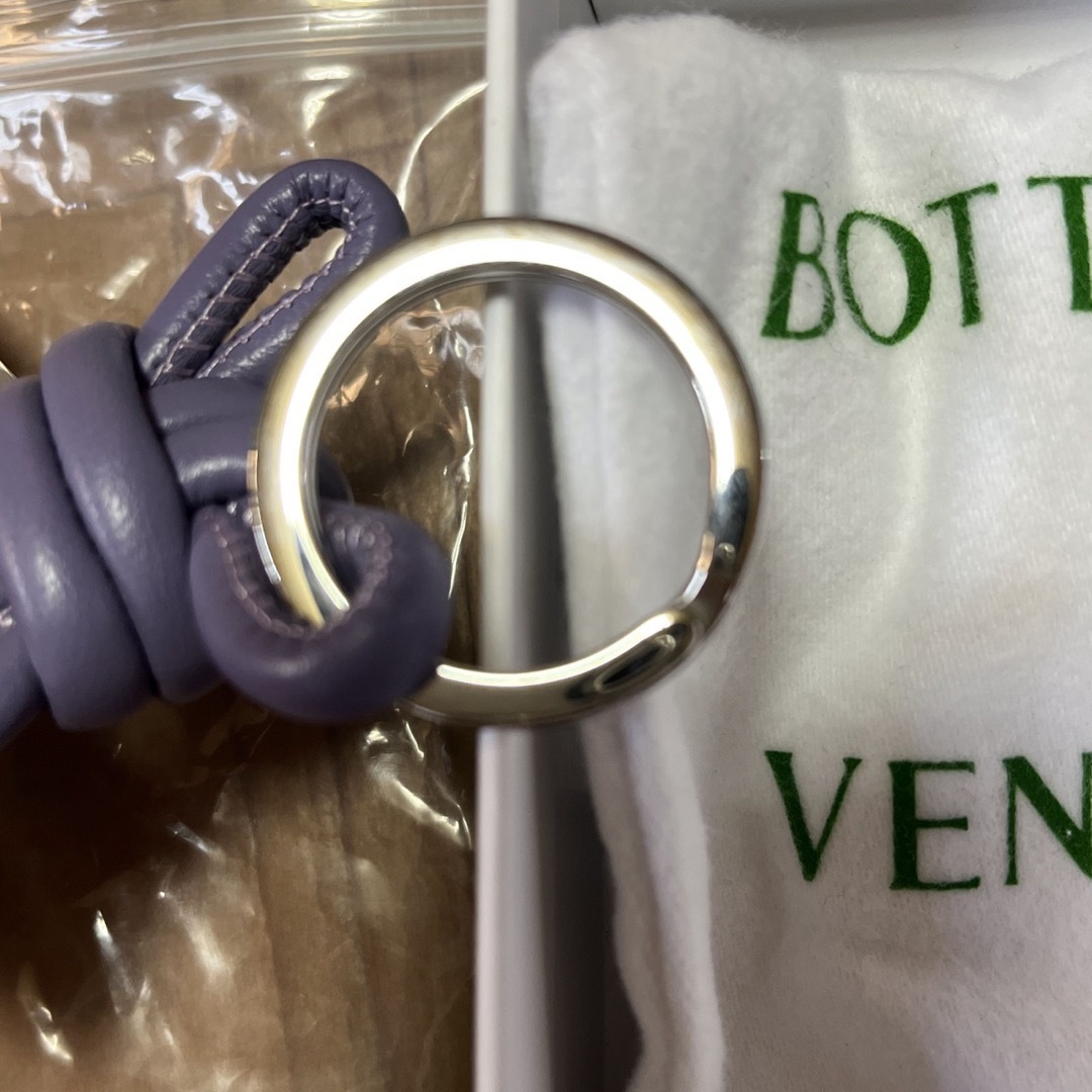 Bottega Veneta(ボッテガヴェネタ)のボッテガヴェネタ キーリング 新品未使用  レディースのファッション小物(その他)の商品写真