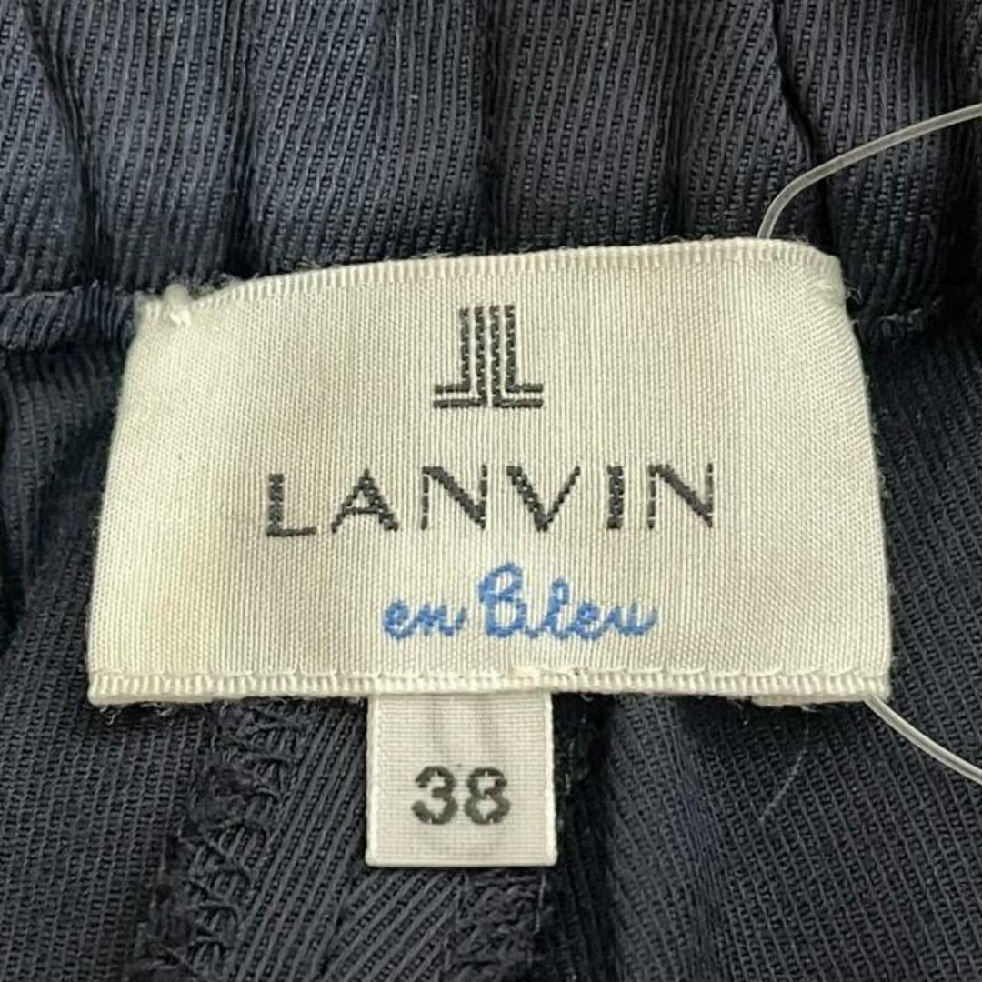 LANVIN en Bleu(ランバンオンブルー)のLANVIN en Bleu(ランバンオンブルー) ショートパンツ サイズ38 M レディース - ダークネイビー レディースのパンツ(ショートパンツ)の商品写真