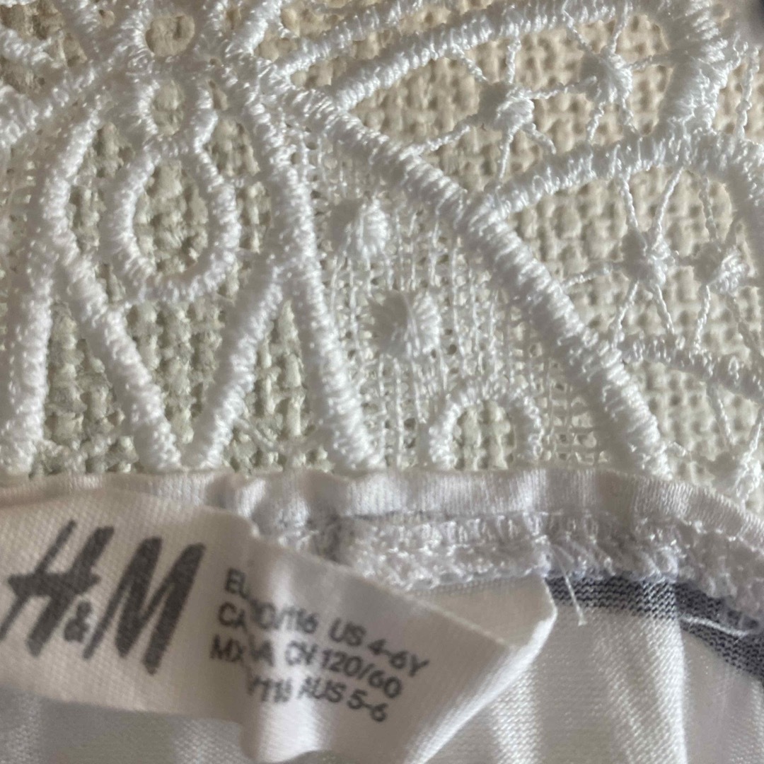 H&M(エイチアンドエム)のkids １２０ キッズ/ベビー/マタニティのキッズ服女の子用(90cm~)(Tシャツ/カットソー)の商品写真