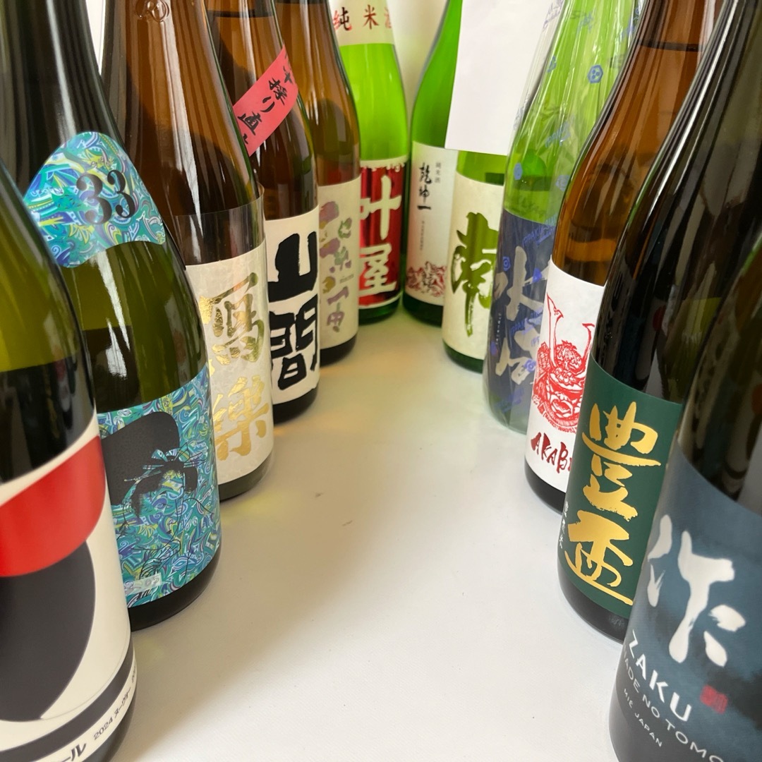 日本酒　四合瓶　12本セット 食品/飲料/酒の酒(日本酒)の商品写真