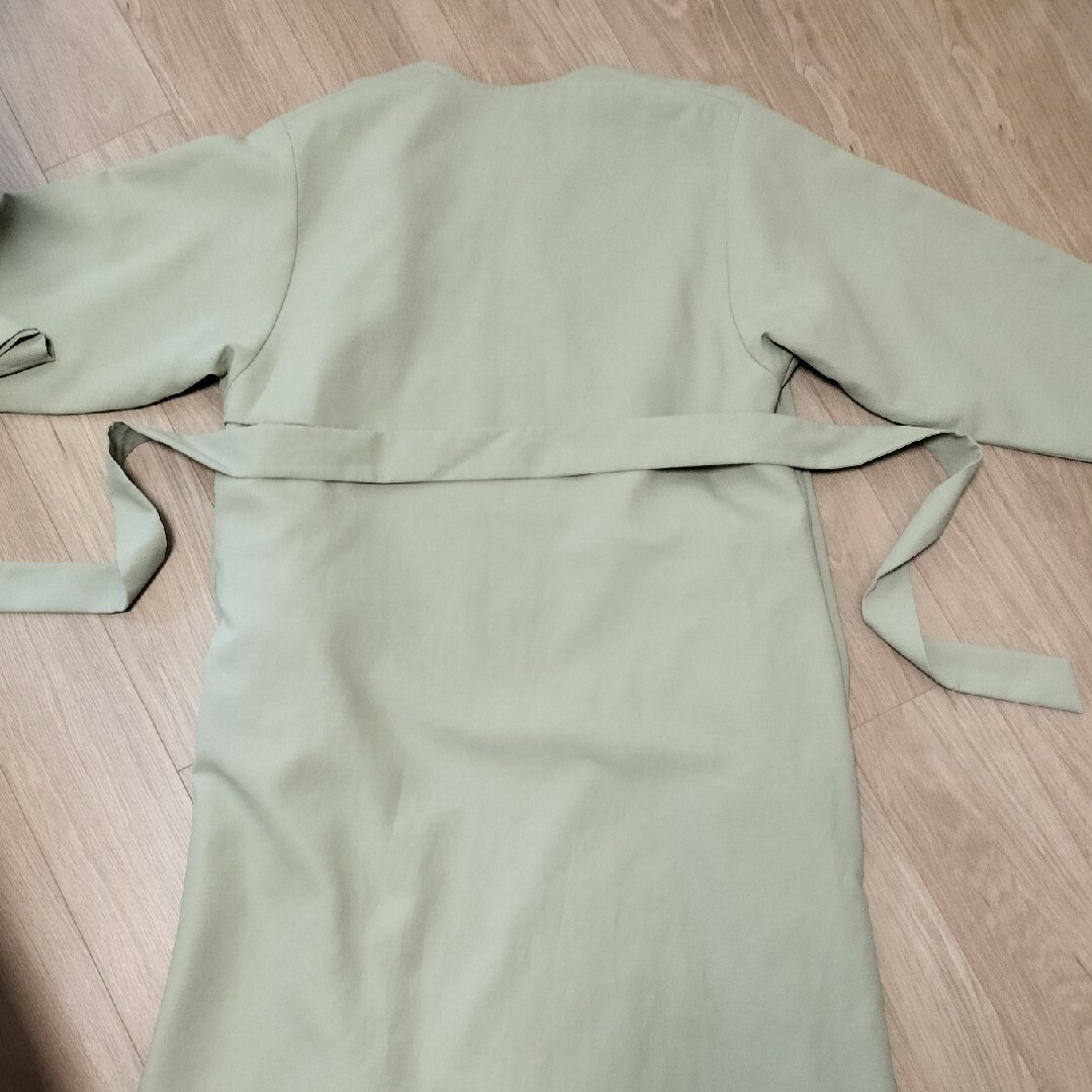 SLOBE IENA(スローブイエナ)のSLOBE IENA スプリングコート グリーン レディースのジャケット/アウター(トレンチコート)の商品写真