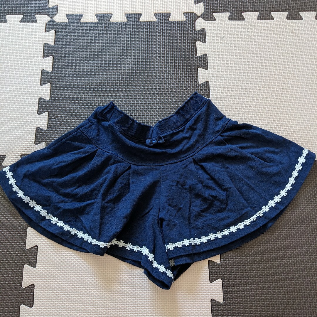 スカートみたいなショートパンツ キッズ/ベビー/マタニティのキッズ服女の子用(90cm~)(スカート)の商品写真