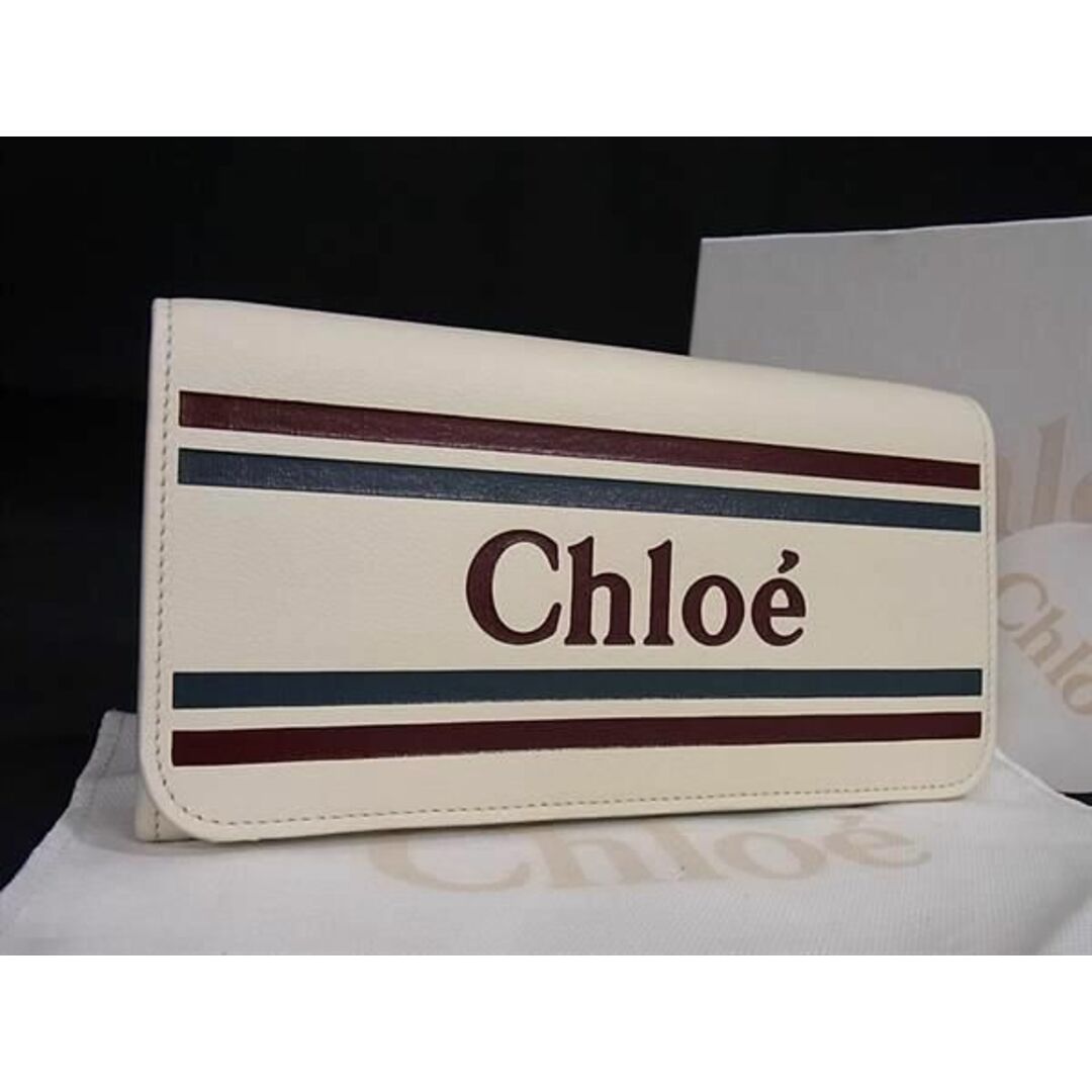 Chloe(クロエ)の■新品■未使用■ Chloe クロエ レザー 二つ折り 長財布 ウォレット 小銭入れ 札入れ レディース アイボリー系 BK0410  レディースのファッション小物(財布)の商品写真