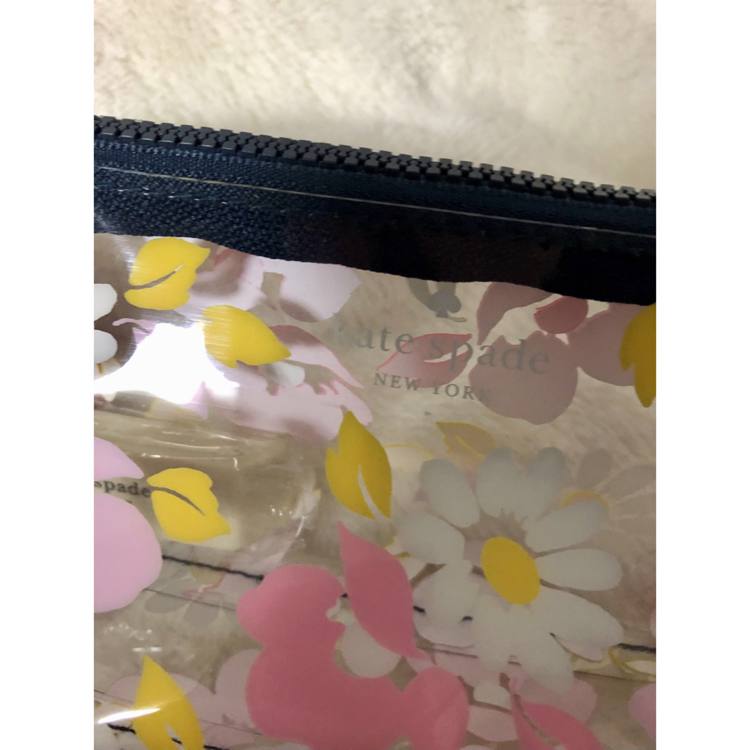 kate spade new york(ケイトスペードニューヨーク)のkate spade ペンケース　ノベルティー  ポーチ　花柄　ブランド  レディースのファッション小物(ポーチ)の商品写真