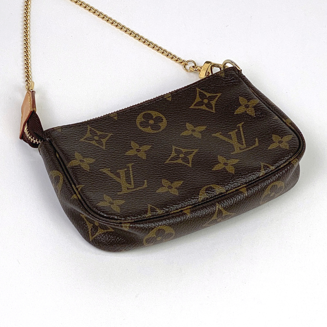 LOUIS VUITTON(ルイヴィトン)のルイ・ヴィトン ミニ ポシェット アクセソワール レディース 【中古】 レディースのバッグ(その他)の商品写真