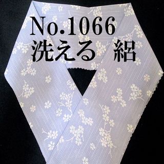 No.1066♪洗える絽半襟♪パープルグレイにかわいい小花♪ハンドメイド半衿(和装小物)