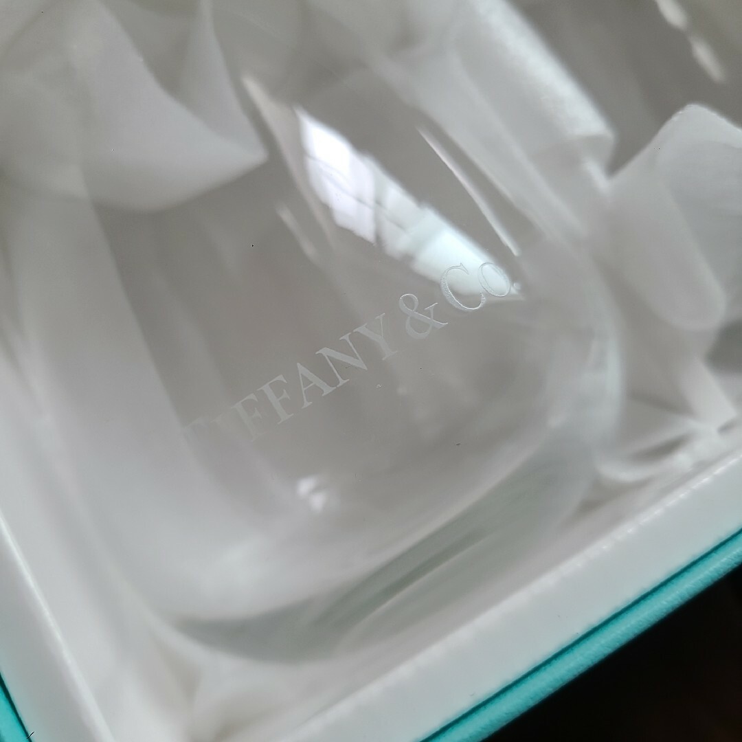 Tiffany & Co.(ティファニー)のティファニー TIFFANY＆Co   TCOロゴグラス　ロゴ ペアグラス インテリア/住まい/日用品のキッチン/食器(グラス/カップ)の商品写真