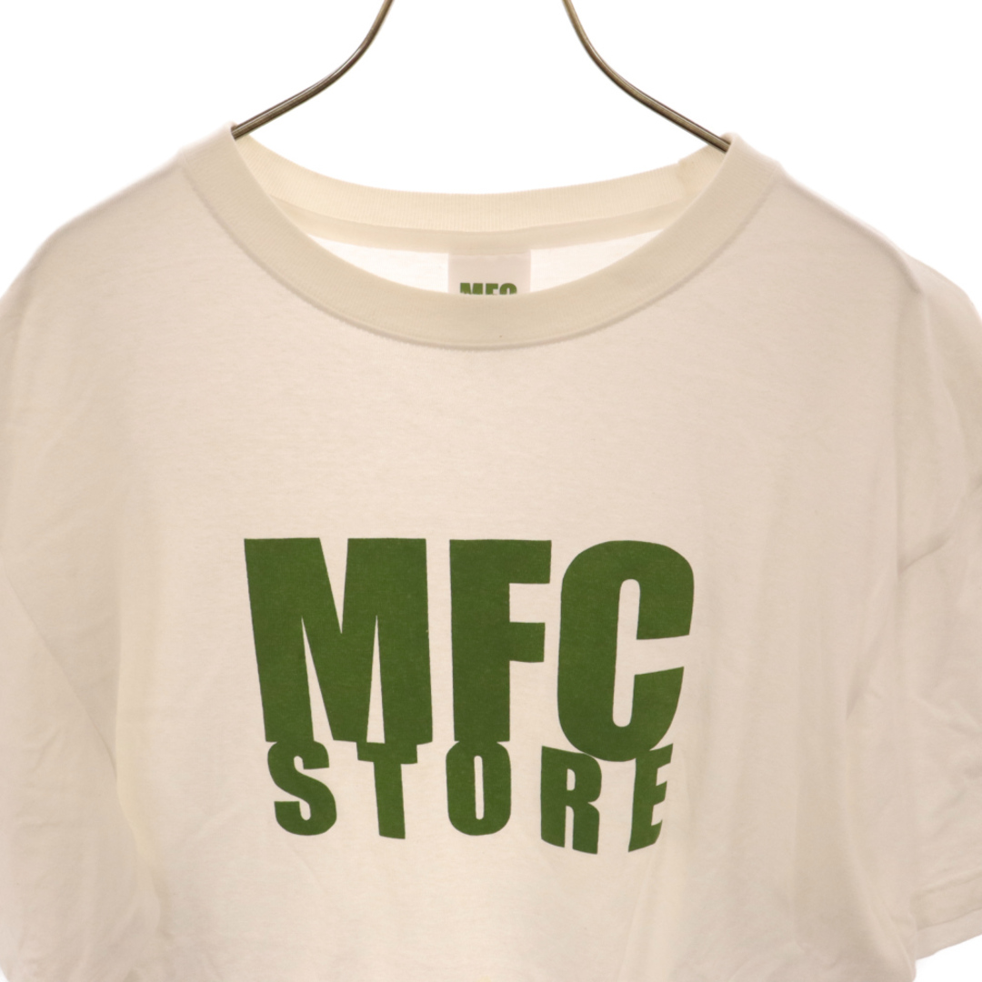 MFC STORE エムエフシーストア ブランド ロゴ プリント コットン 半袖Tシャツ カットソー ホワイト/グリーン メンズのトップス(Tシャツ/カットソー(半袖/袖なし))の商品写真