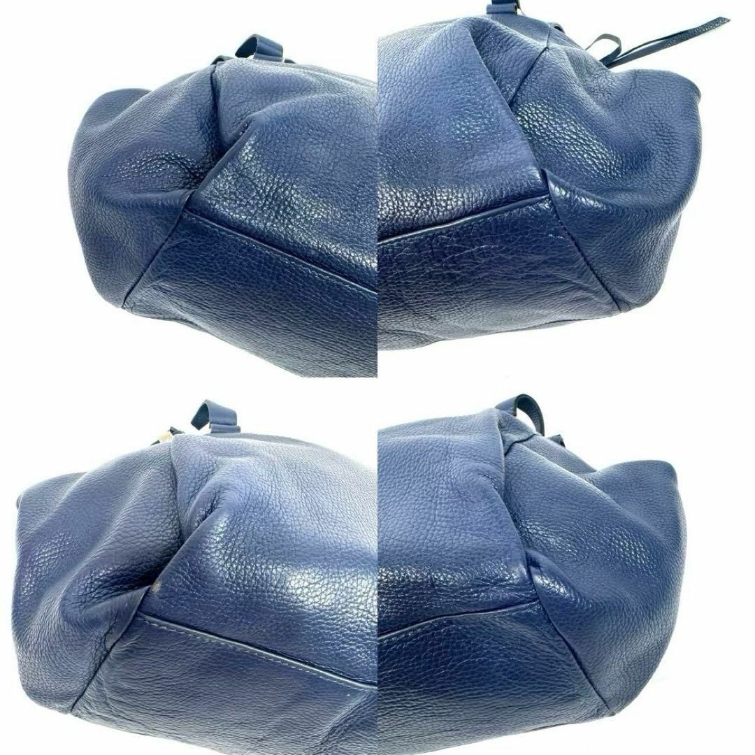 ジャンニキャリーニ シボ革 ハンドバッグ 肩掛け可 A4可 ブルー オールレザー レディースのバッグ(トートバッグ)の商品写真