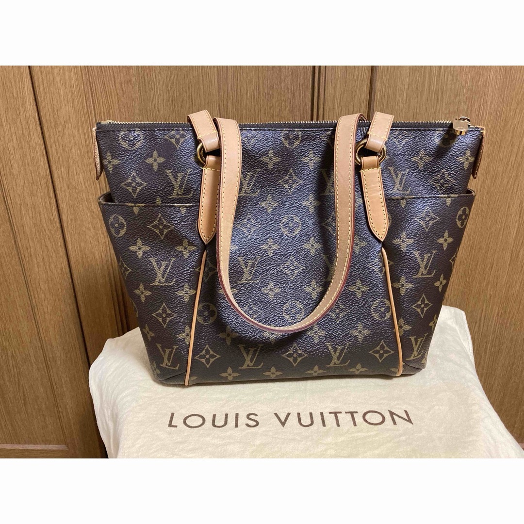 LOUIS VUITTON(ルイヴィトン)の(美品) LOUIS VUITTON ヴィトン トータリー PM モノグラム レディースのバッグ(ショルダーバッグ)の商品写真