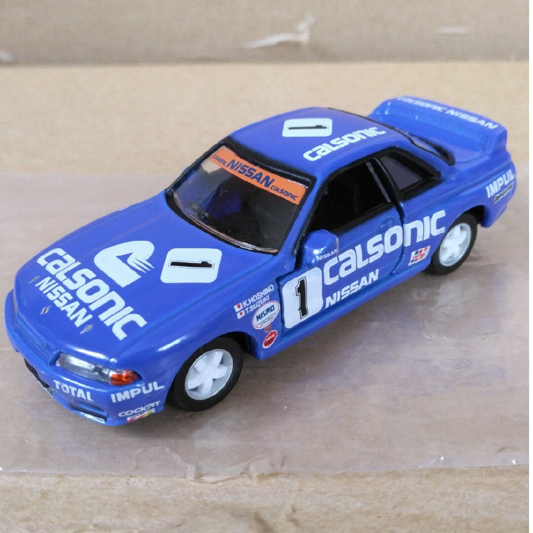 Takara Tomy(タカラトミー)のトミカリミテッドセットばらし BNR32 スカイラインGT-R CALSONIC エンタメ/ホビーのおもちゃ/ぬいぐるみ(ミニカー)の商品写真