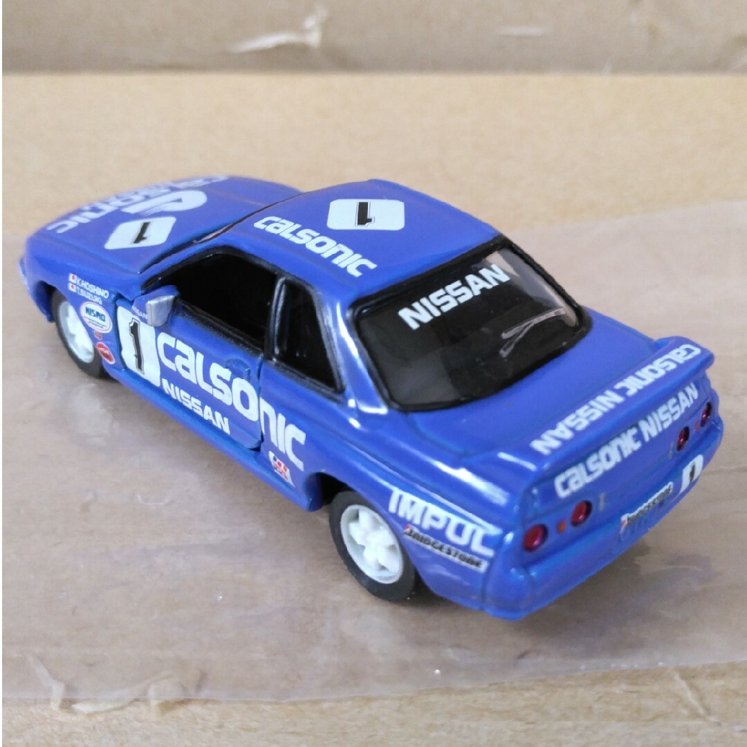 Takara Tomy(タカラトミー)のトミカリミテッドセットばらし BNR32 スカイラインGT-R CALSONIC エンタメ/ホビーのおもちゃ/ぬいぐるみ(ミニカー)の商品写真