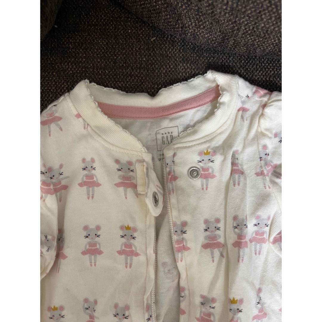 babyGAP(ベビーギャップ)のbabyGAP ロンパース長袖2枚セット キッズ/ベビー/マタニティのベビー服(~85cm)(ロンパース)の商品写真