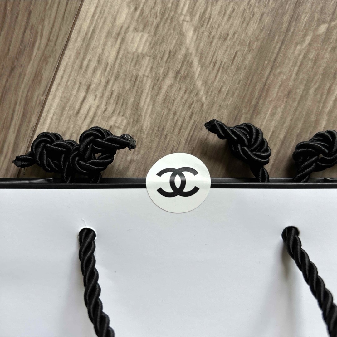 CHANEL(シャネル)のシャネル CHANEL 紙袋 ショップ袋 ショッパー 非売品 レディースのバッグ(ショップ袋)の商品写真