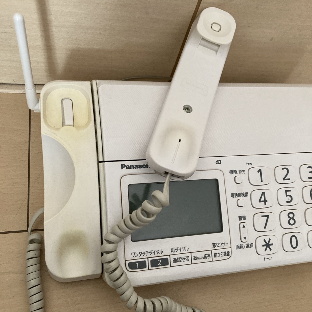 Panasonic FAX、コピー機能付き固定電話 スマホ/家電/カメラの生活家電(その他)の商品写真