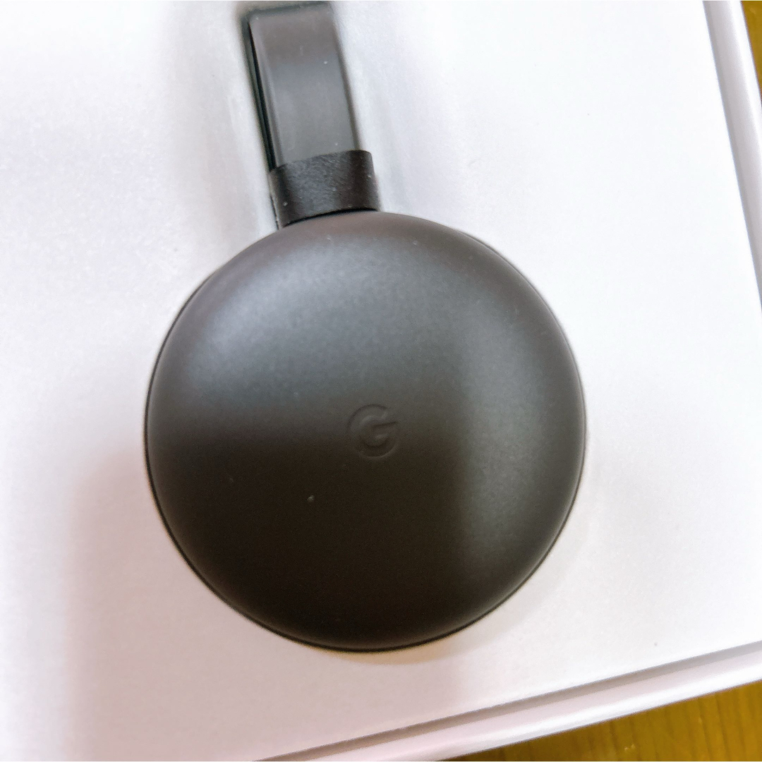 Chromecast 第3世代 2018/チャコール スマホ/家電/カメラのスマートフォン/携帯電話(その他)の商品写真