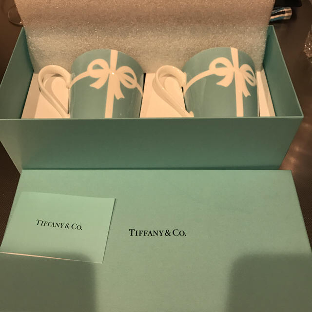 値段下げ‼️Tiffany & co.リボンマッグコップ