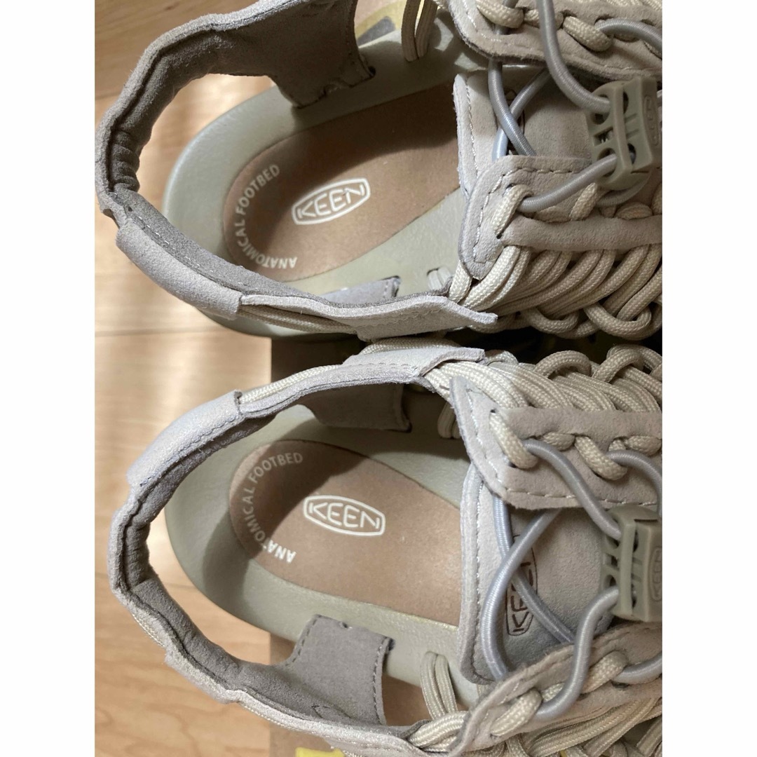 KEEN(キーン)の⭐︎KEEN キーン　ユニーク サファリ⭐︎ レディースの靴/シューズ(サンダル)の商品写真
