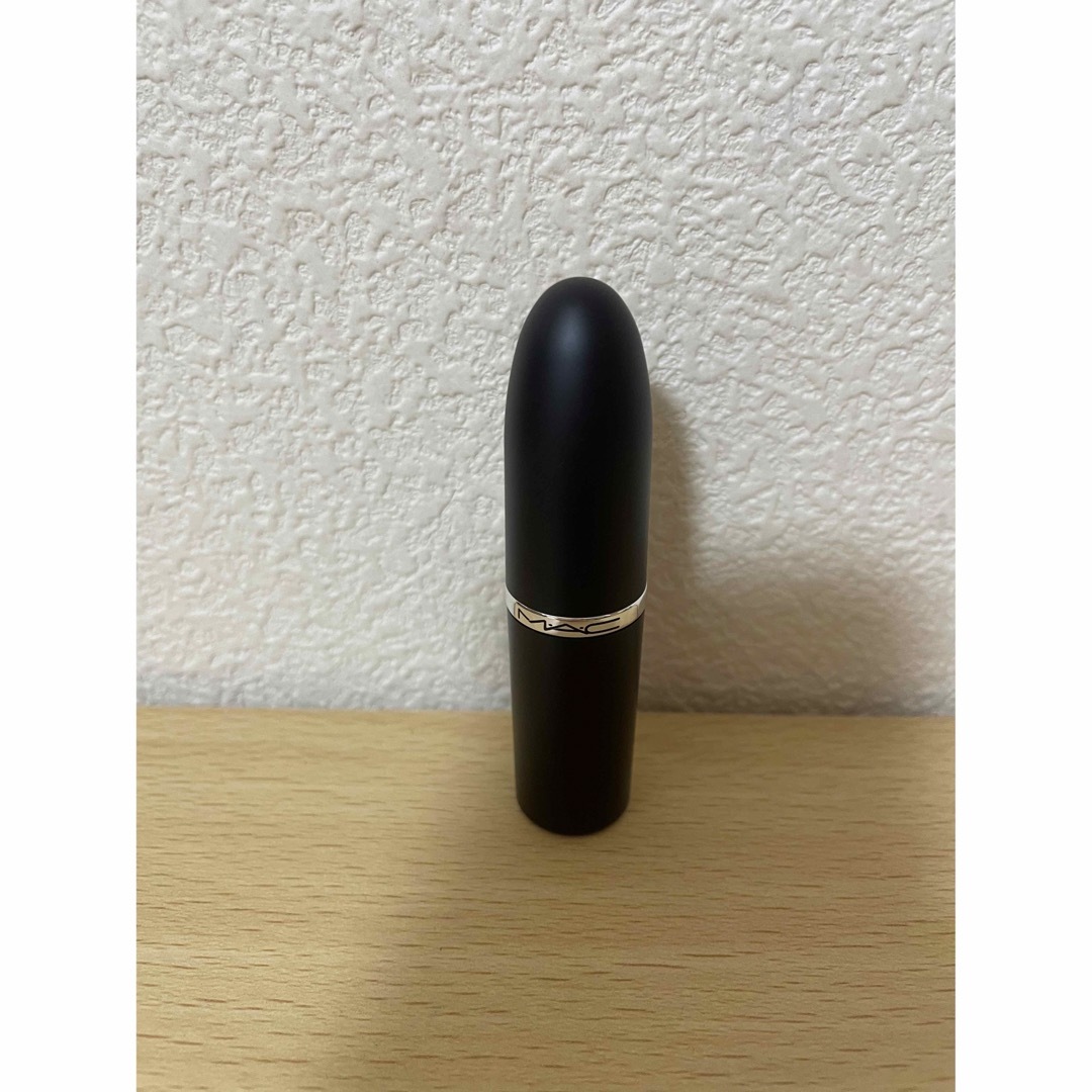 MAC(マック)のM.A.C マキシマルシルキーマットリップスティック  602 コスメ/美容のベースメイク/化粧品(口紅)の商品写真