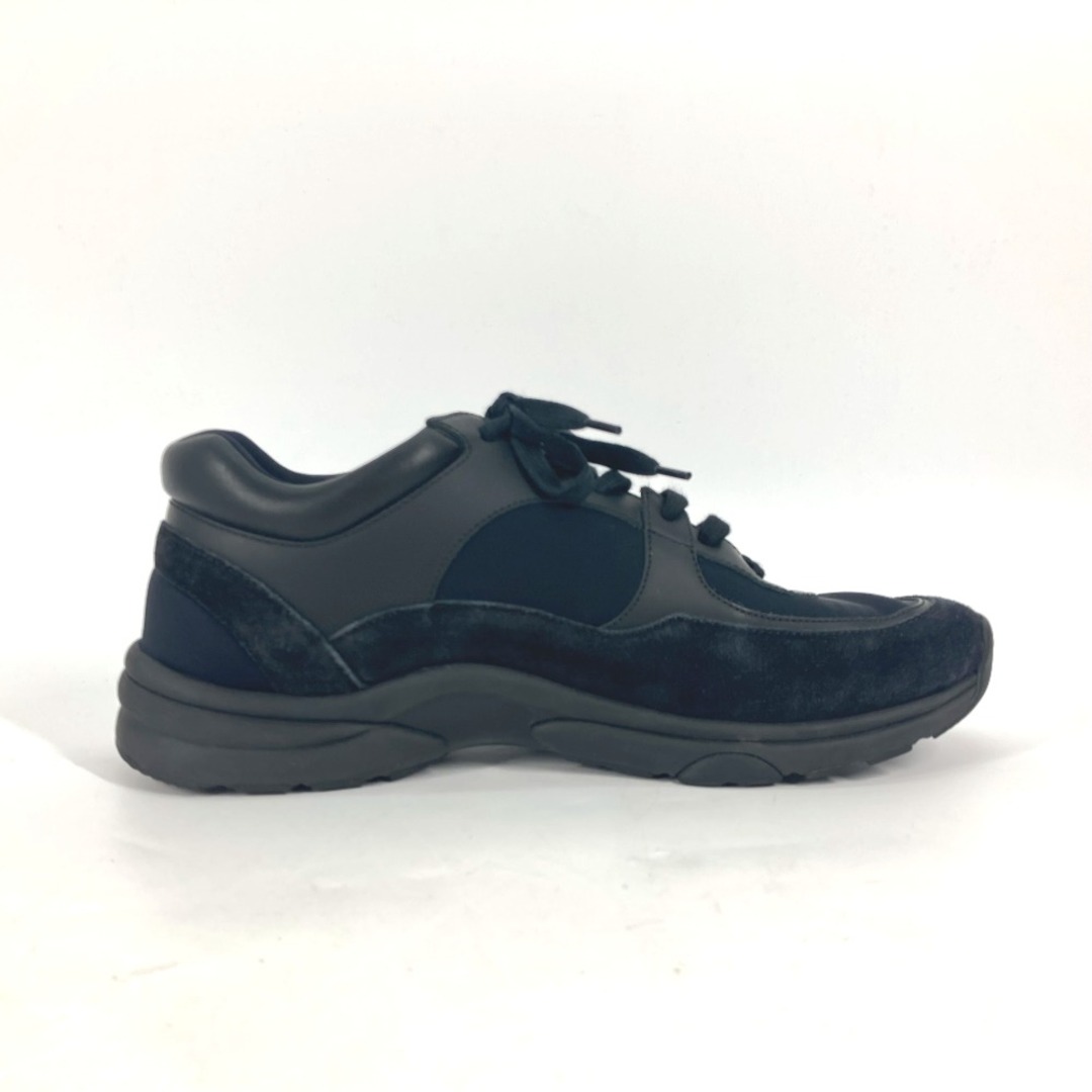 CHANEL(シャネル)のシャネル CHANEL トレーナーズ G33745 CC ココマーク 靴 紐 シューズ スニーカー レザー/スエード ブラック メンズの靴/シューズ(スニーカー)の商品写真