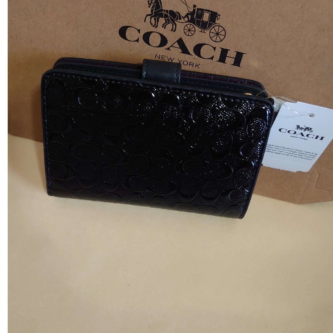 COACH(コーチ)のCOACH　二つ折り財布　新品　未使用　ブラック　エナメル レディースのファッション小物(財布)の商品写真