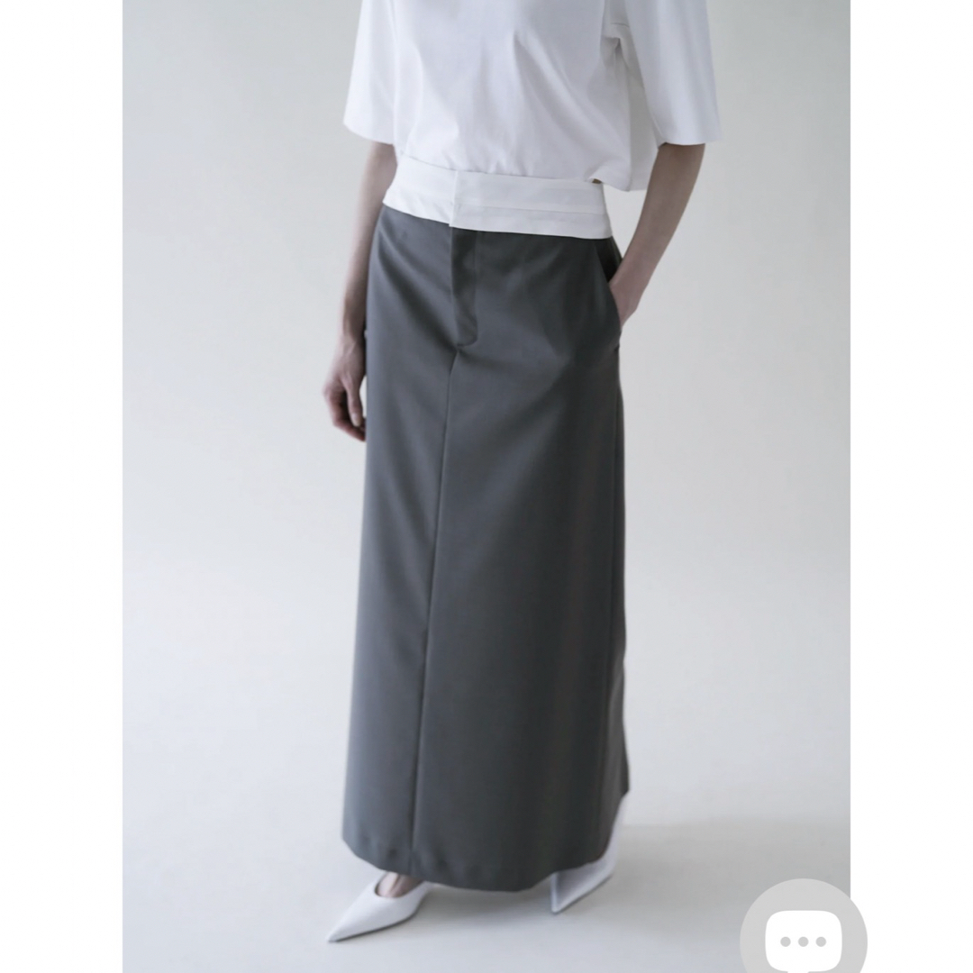 IIROT(イロット)の市場即完売　irrotスカート レディースのスカート(ロングスカート)の商品写真