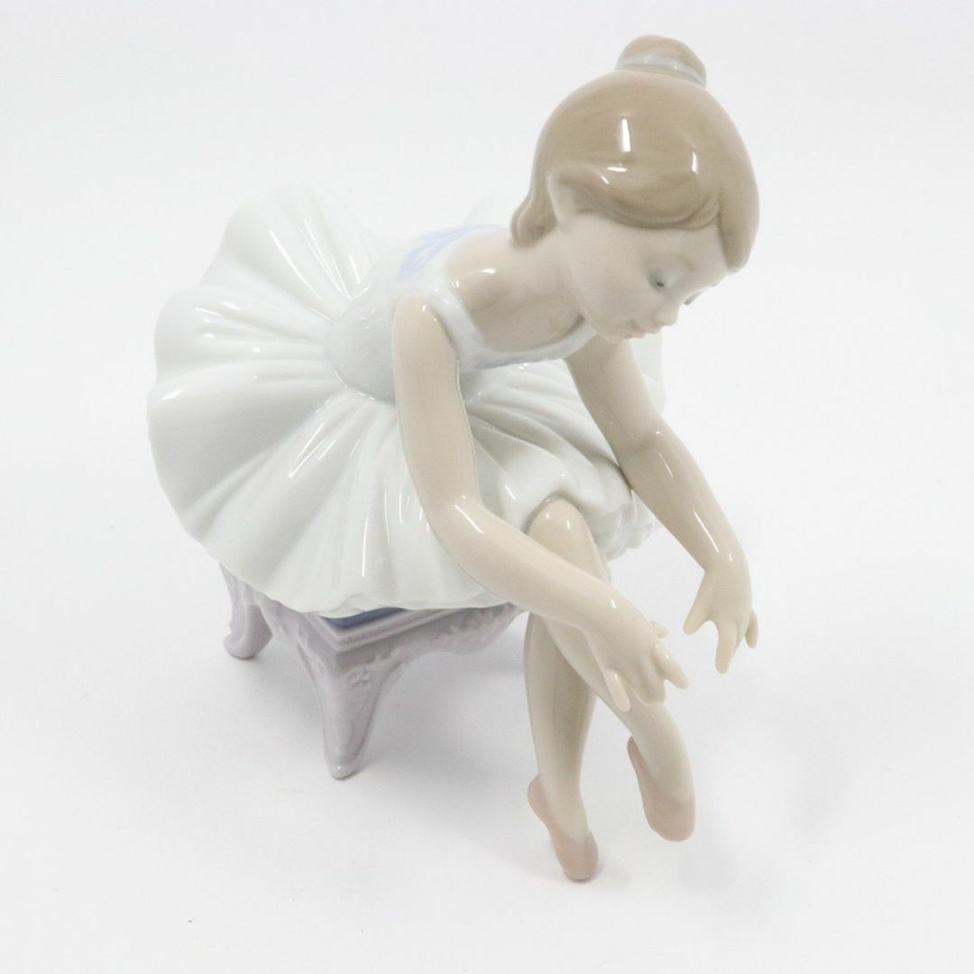 LLADRO リヤドロ リトルバレリーナ 女の子 バレエ 置き物 フィギュリン インテリア/住まい/日用品のインテリア小物(置物)の商品写真