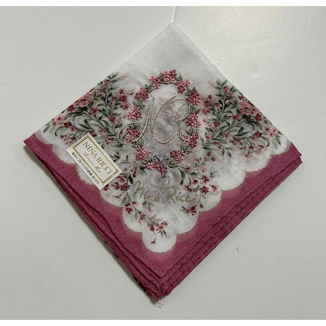 NINA RICCI(ニナリッチ)のニナリッチ　ハンカチ　未使用　刺繍　NINA RICCI レディースのファッション小物(ハンカチ)の商品写真