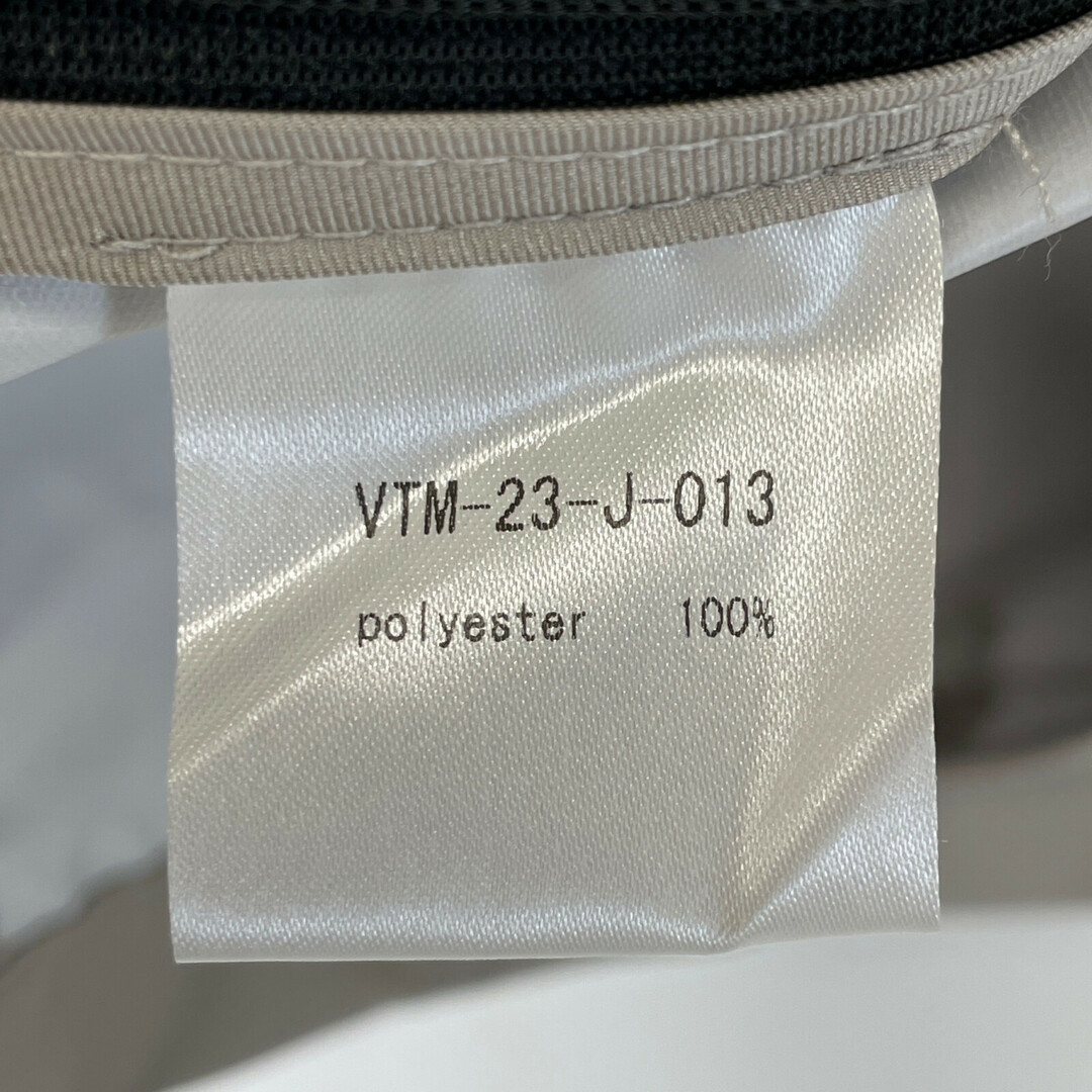 VICTIM(ヴィクティム)のヴィクティム VTM-23-J-013 ﾍﾞｰｼﾞｭ  ﾋﾞｯｸﾞｼﾙｴｯﾄ ｺｰﾁｼﾞｬｹｯﾄ M メンズのジャケット/アウター(その他)の商品写真