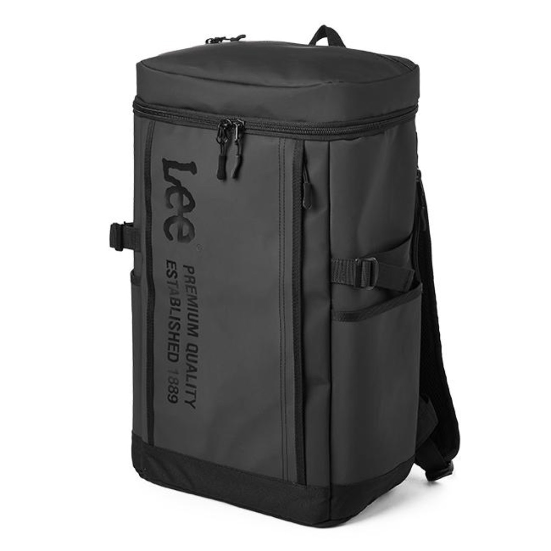 Lee(リー)のLee リュック30L スクエア型 320-4901¥9790→¥6300 メンズのバッグ(バッグパック/リュック)の商品写真