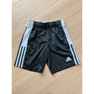 アディダス(adidas)のadidas ハーフパンツ　130cm  (パンツ/スパッツ)