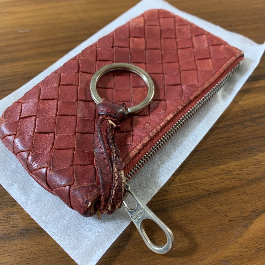 Bottega Veneta(ボッテガヴェネタ)のボッテガヴェネタ赤色キーケース レディースのファッション小物(キーケース)の商品写真