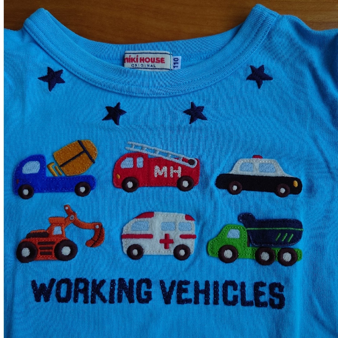 mikihouse(ミキハウス)のミキハウス　mikihouse 働く車　Tシャツ　110 キッズ/ベビー/マタニティのキッズ服男の子用(90cm~)(Tシャツ/カットソー)の商品写真