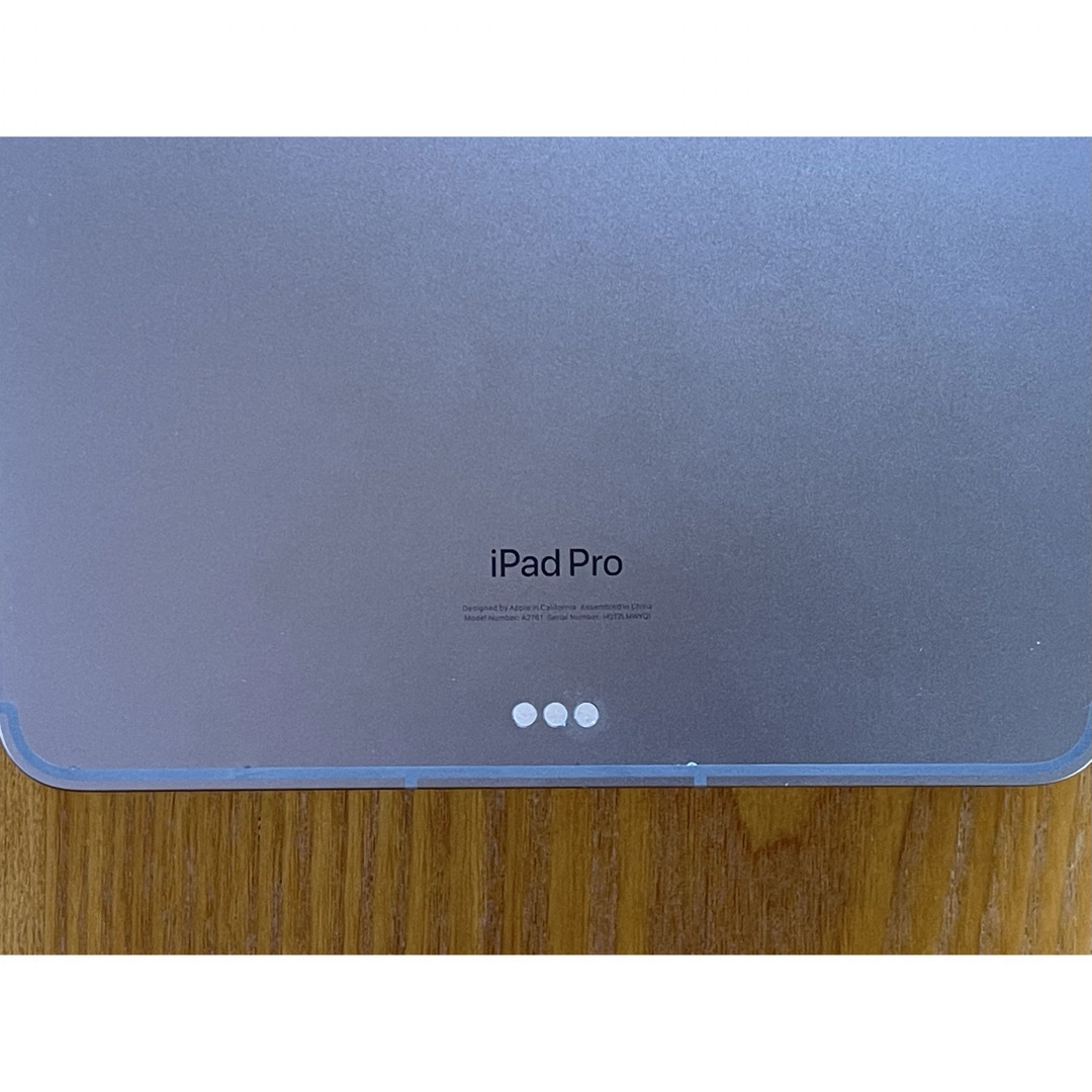 Apple(アップル)のiPad Pro11インチ 第4世代 Wi-Fi+Cell 5Gモデル  スマホ/家電/カメラのPC/タブレット(タブレット)の商品写真